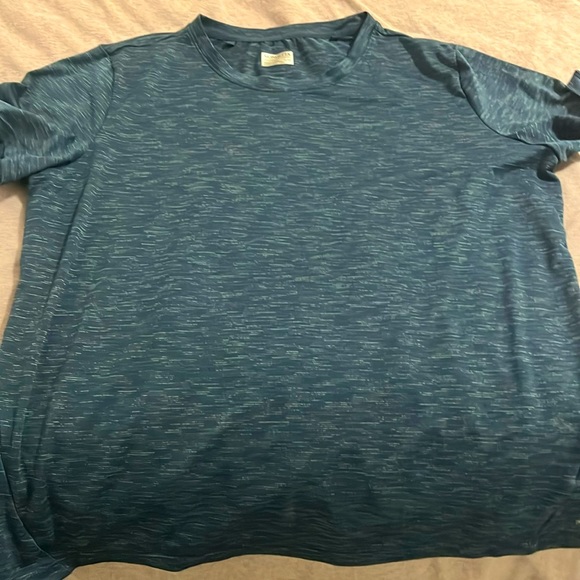 Mondetta t-shirt - Picture 1 of 1